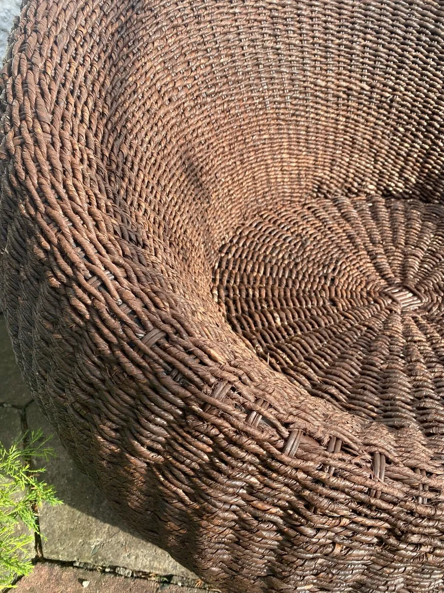 Rattan pod chairs (3 for sale) - Image 2