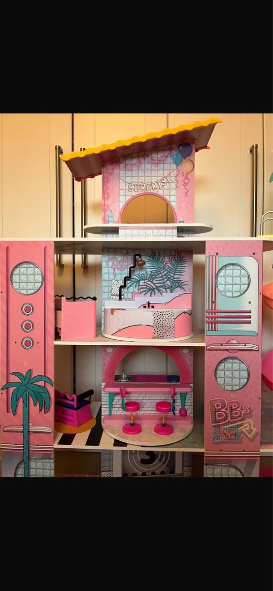 LOL doll house - Image 1