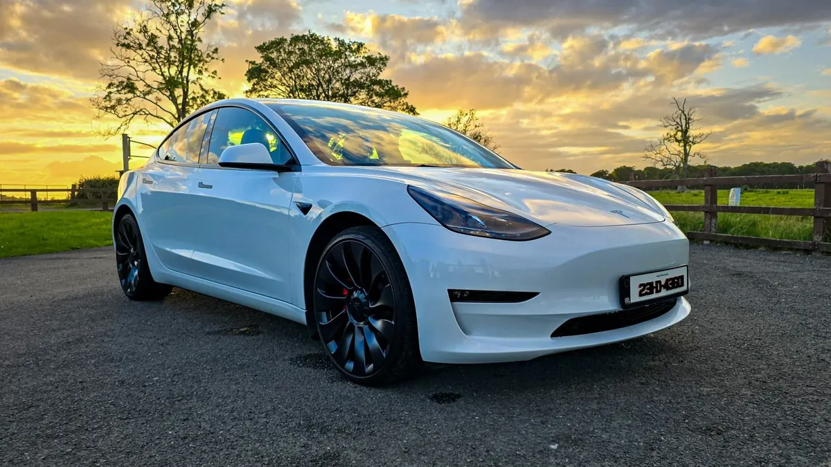 Tesla Model 3 Performance AWD - Image 1