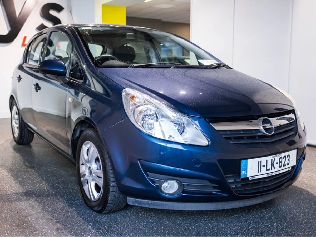 Opel Corsa SC 1.2i 16V 5DR - Image 1