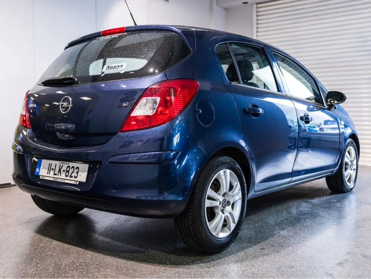 Opel Corsa SC 1.2i 16V 5DR - Image 4