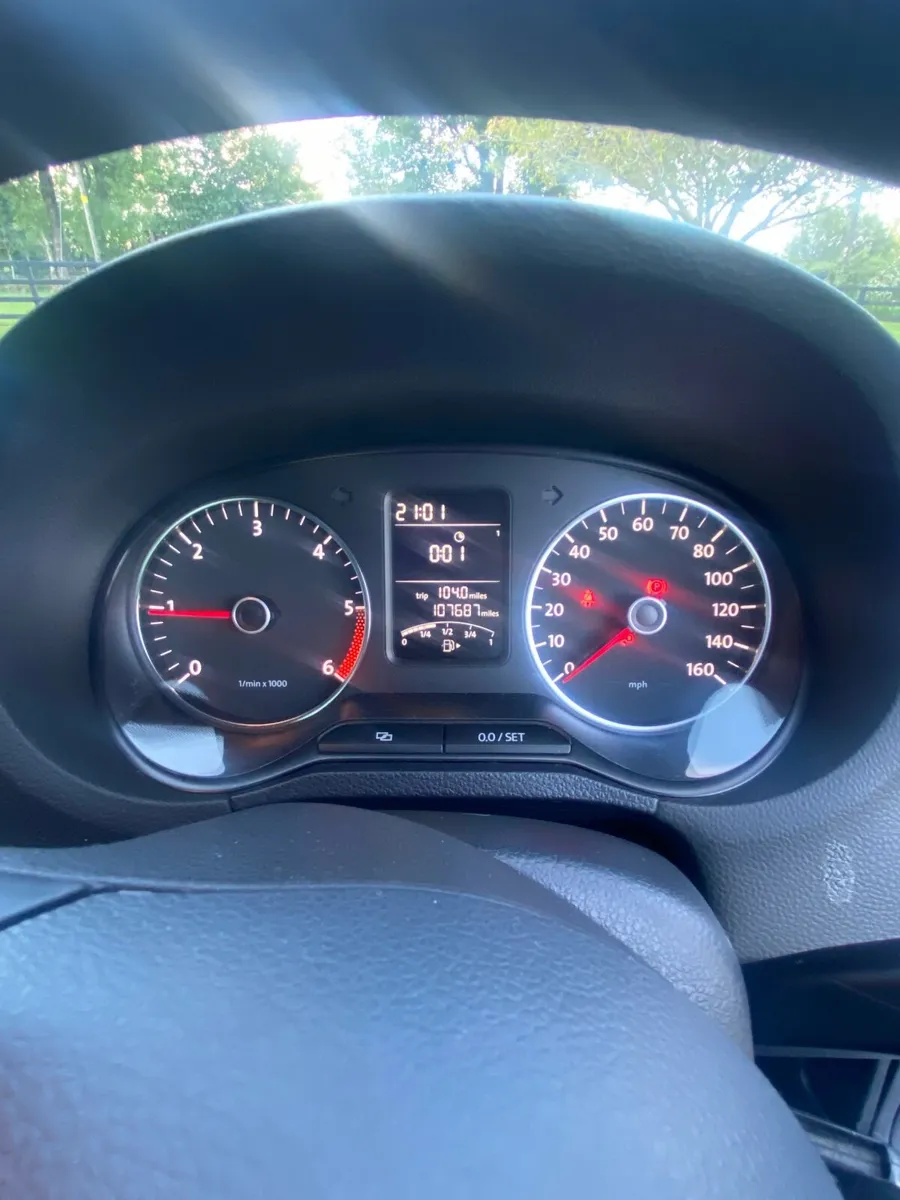 Volkswagen Polo 2012 - Image 3