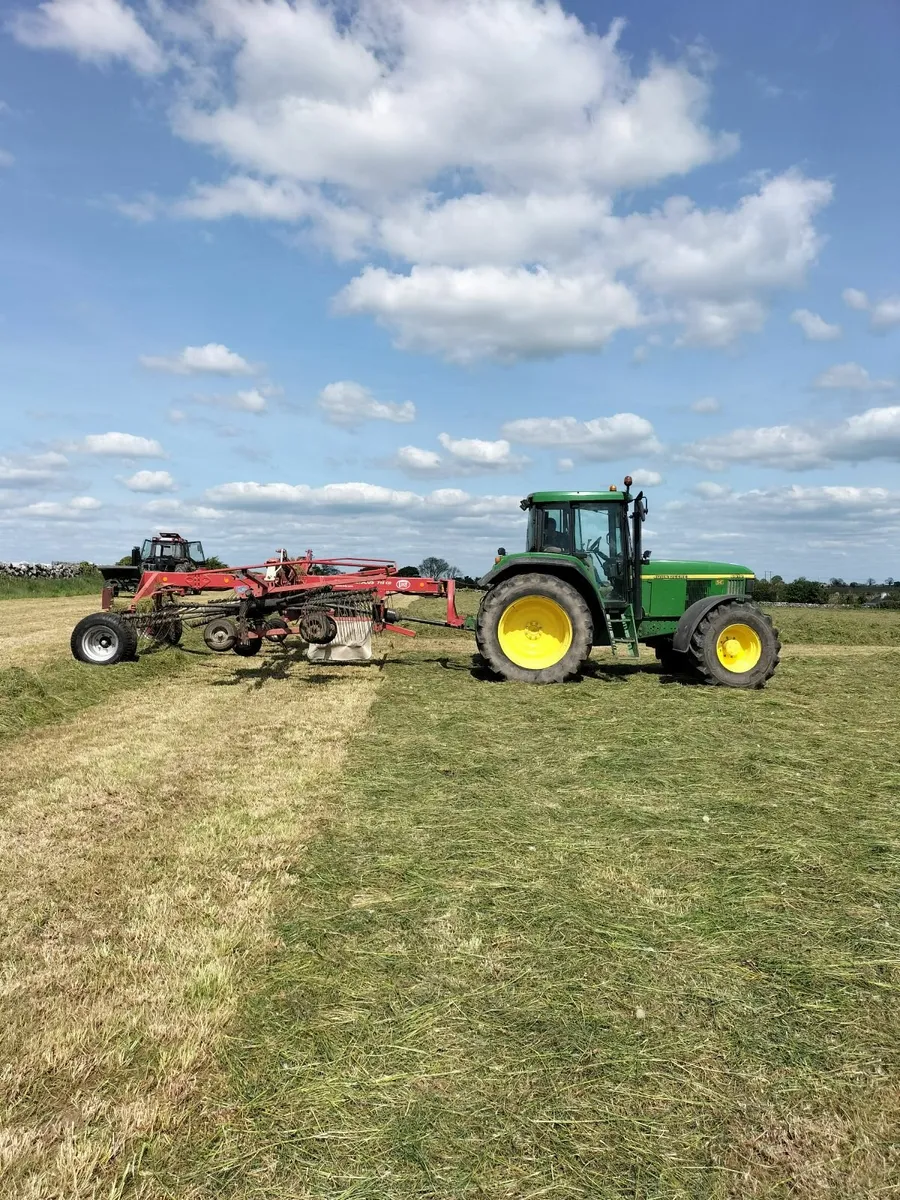 Lely 715 rake - Image 1