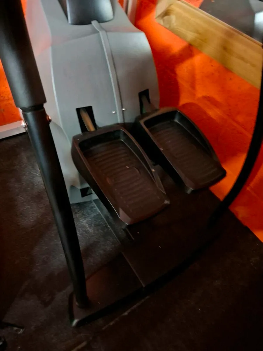 Matrix Stepper. - Image 2