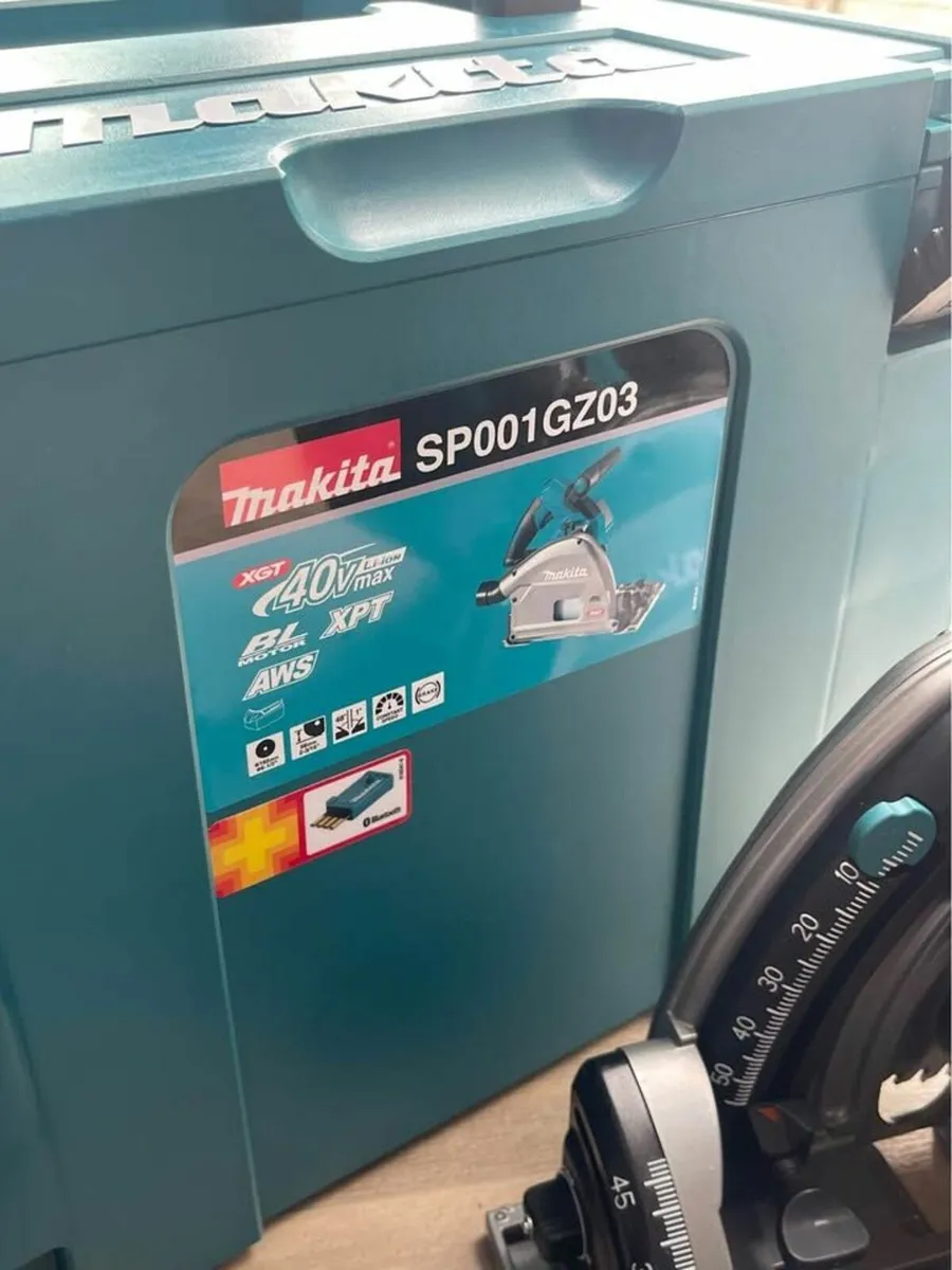 Makita Cordless Plunge Saw 40v 165mm - Image 2