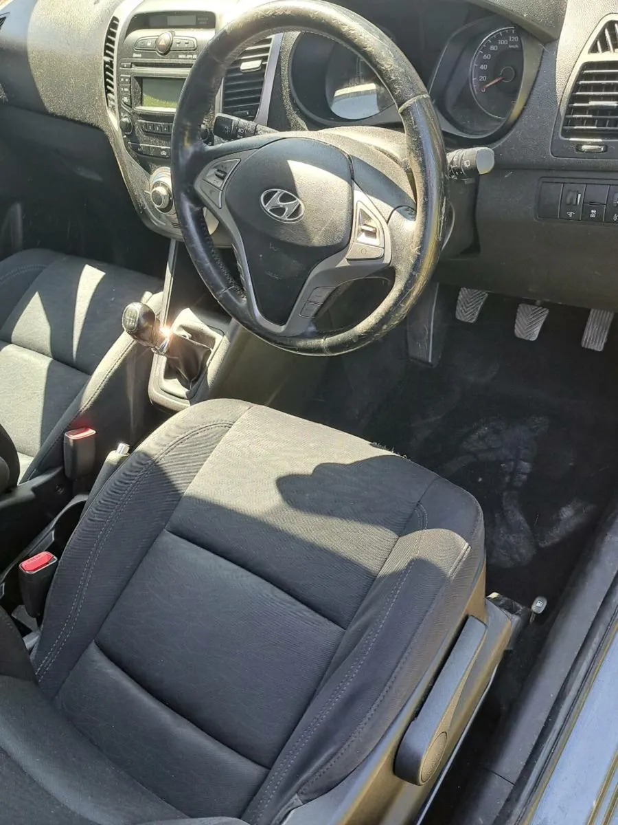 Hyundai ix20 2011 - Image 3