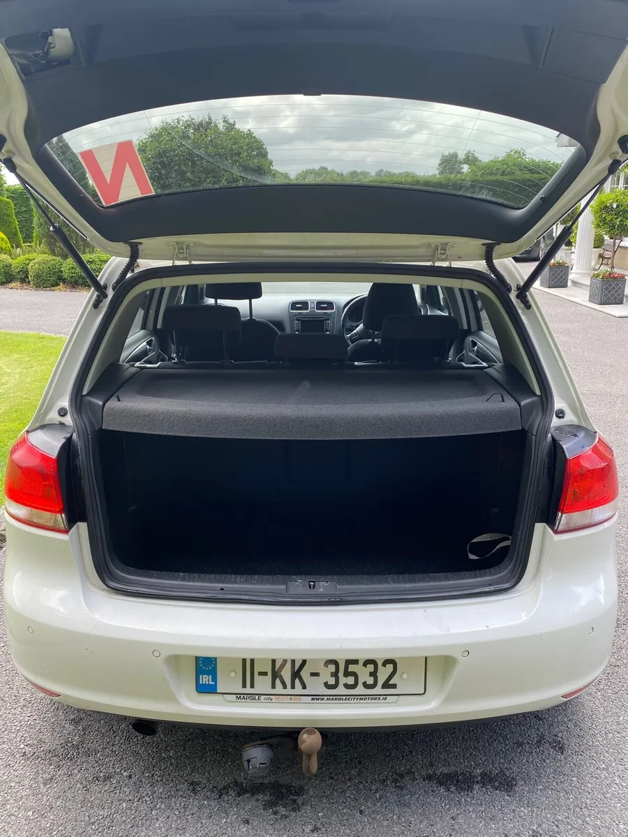 VW Golf 1.6 TDI - Highline - Image 3
