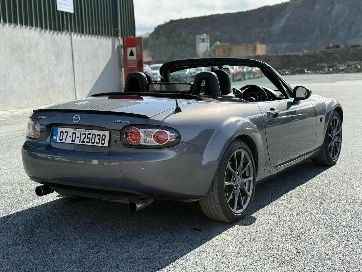Professional Car Advertising including photography - Image 4