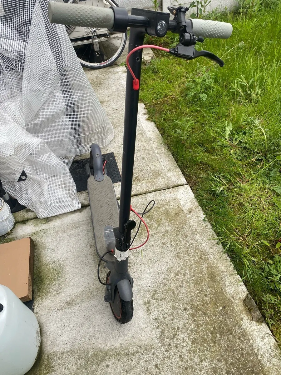 Aovo pro electric scooter ES80 - Image 1