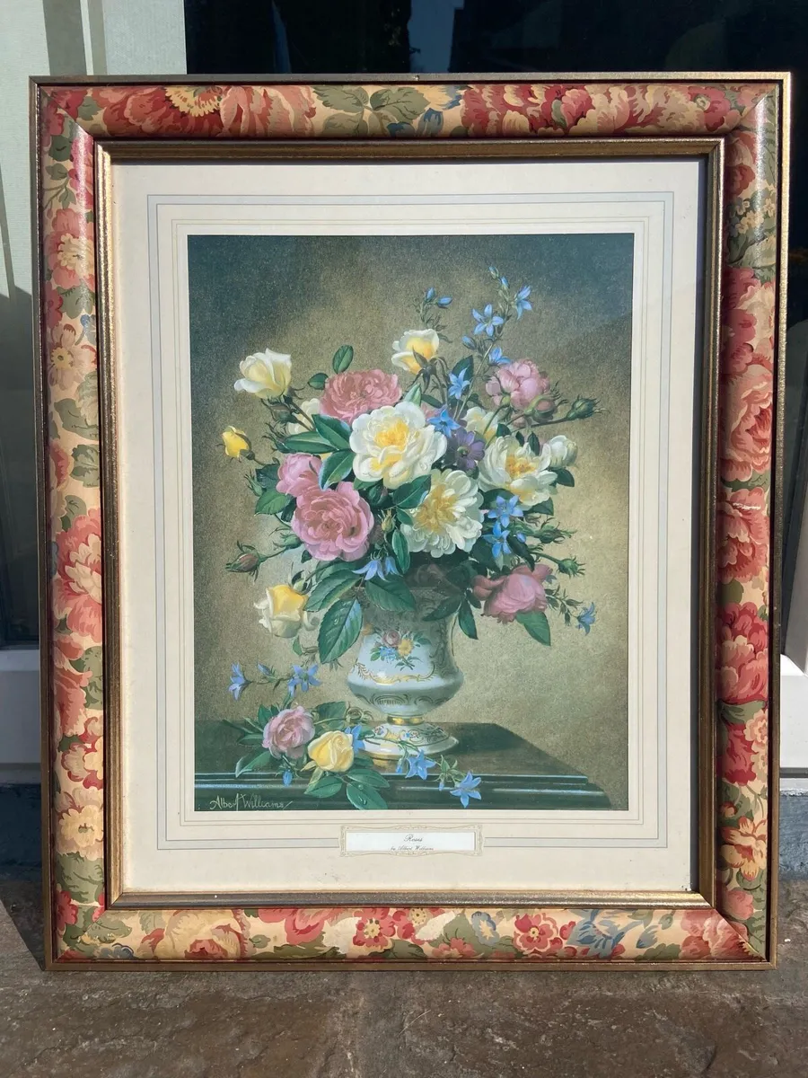 Antique ‘Roses’ Picture Frame - Image 1