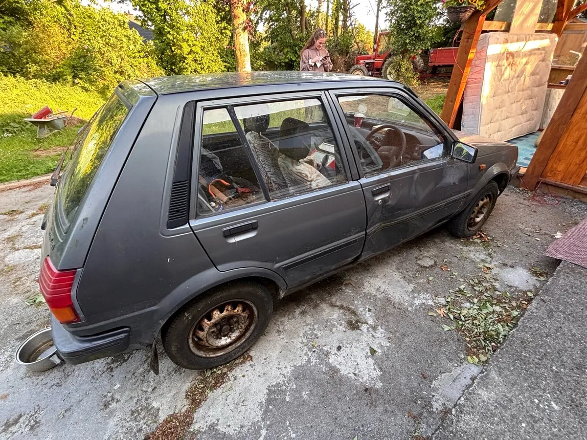 Toyota Starlet - Image 2