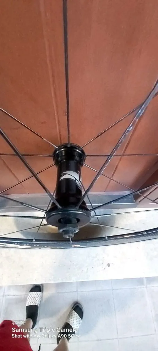 Carbon wheels - Image 3