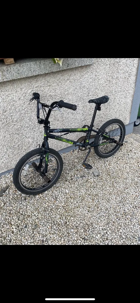 BMX bike - Image 1