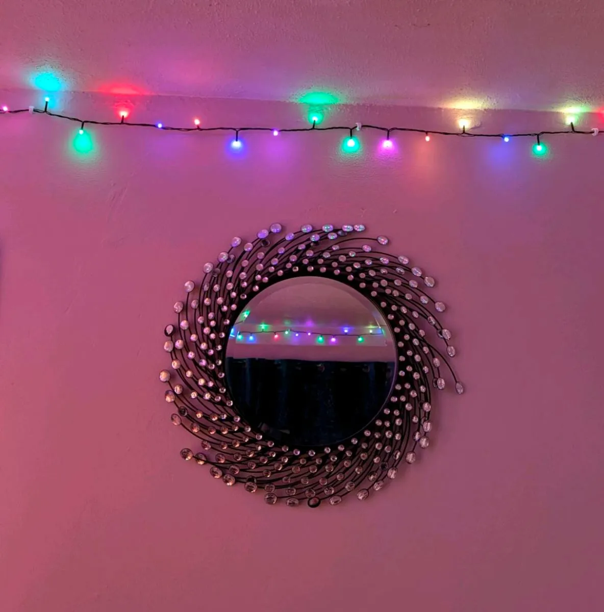 CONTEMPORARY ROUND WALL MIRROR - Image 2