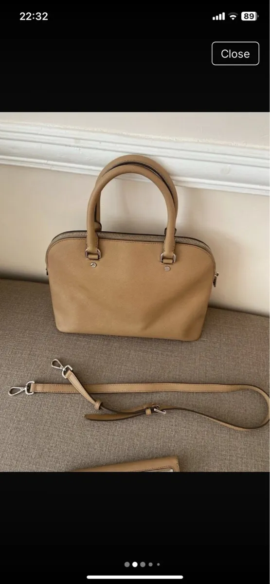 Michael kors bag and matching purse - Image 2