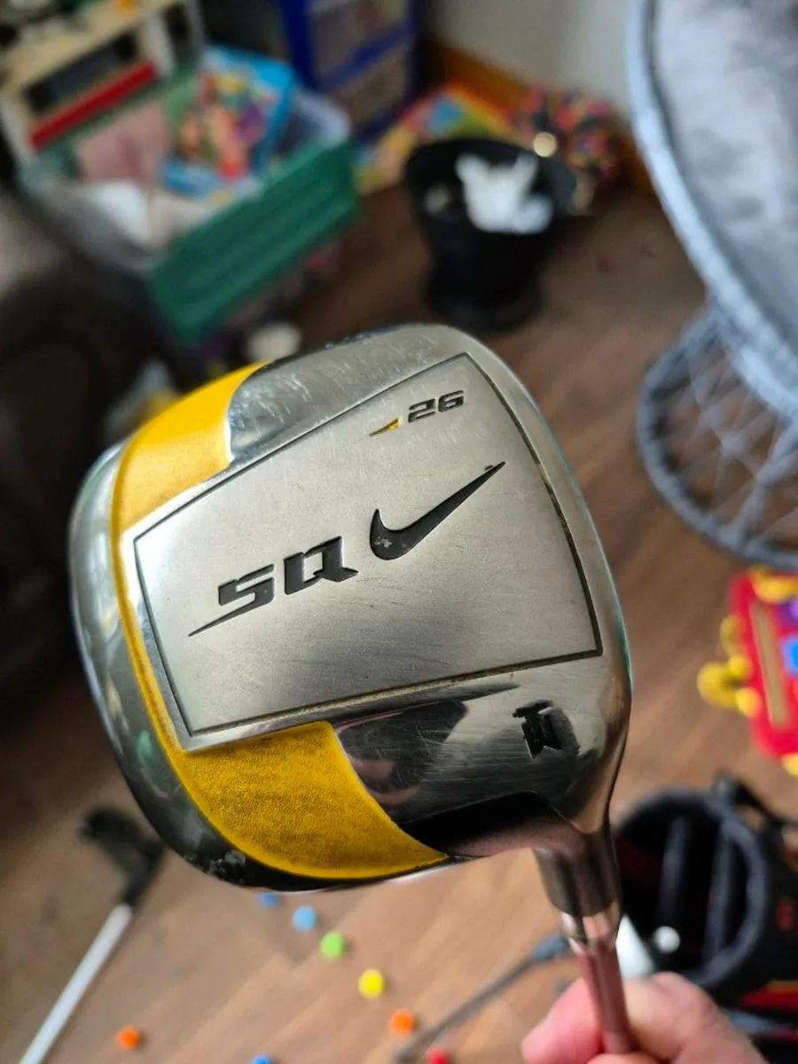 TIGER WOODS NIKE VR JUNIOR SET 5-7 YRS EXCELLENT - Image 4