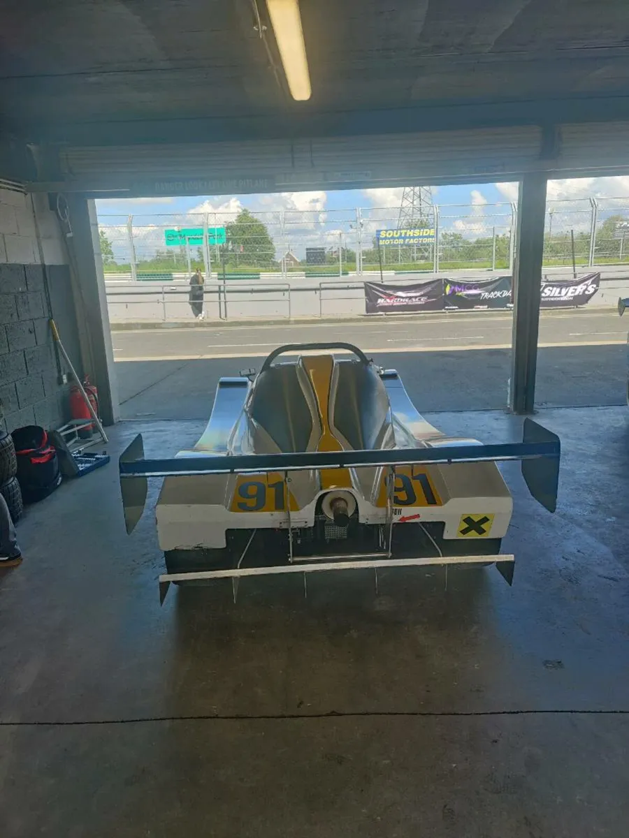 T5 Mission sportscar - Image 4