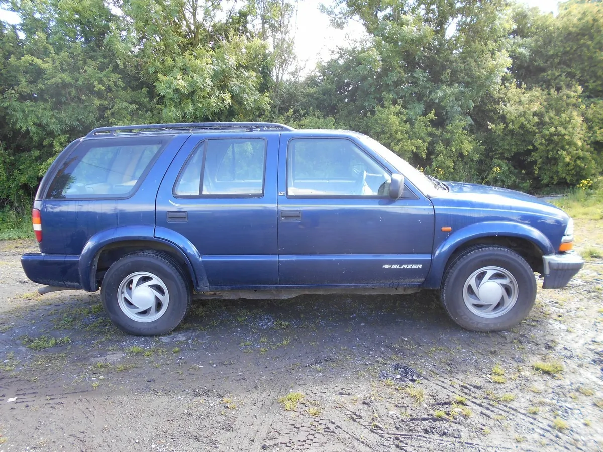CHEVROLET GMC BLAZER 4300CC - Image 2