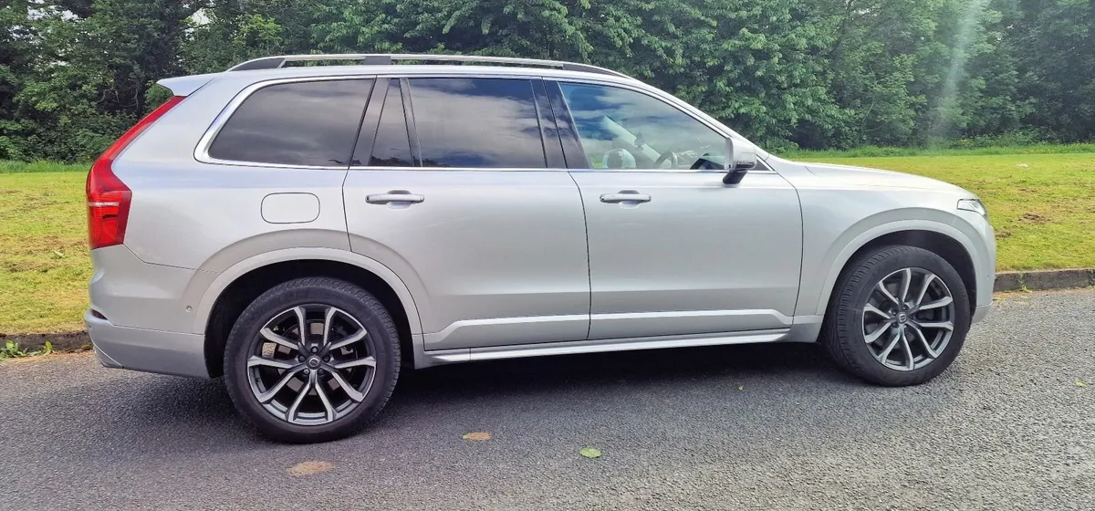 Volvo XC90 2016 T8 Hybrid Twin Engine - Immaculate - Image 2