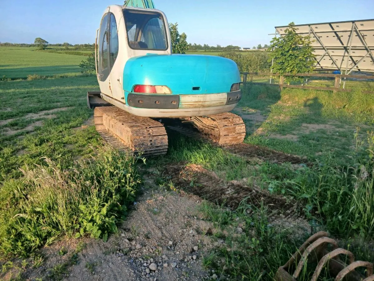 Kobelco 7ton digger - Image 2