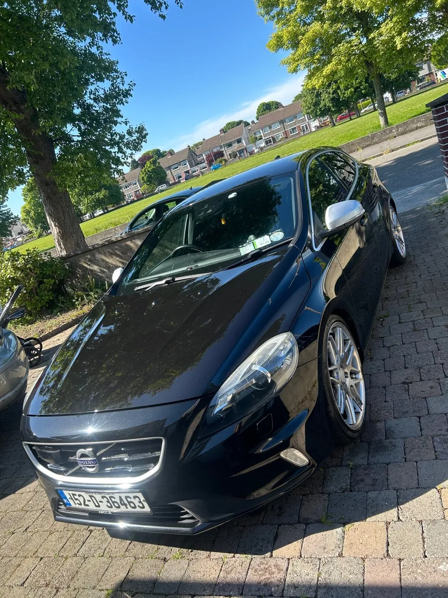 Volvo V40 T5 2015 - Image 1