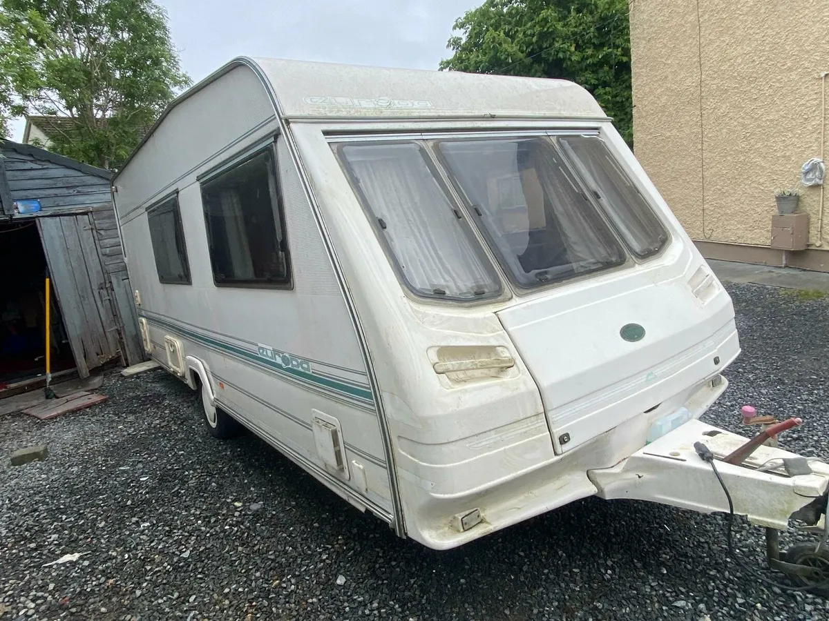 Caravan - Image 1
