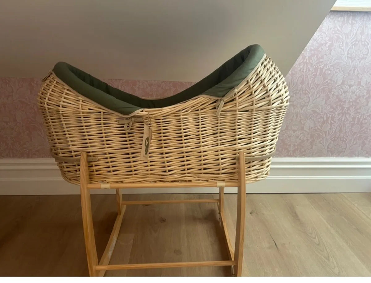 Moses basket - Image 1
