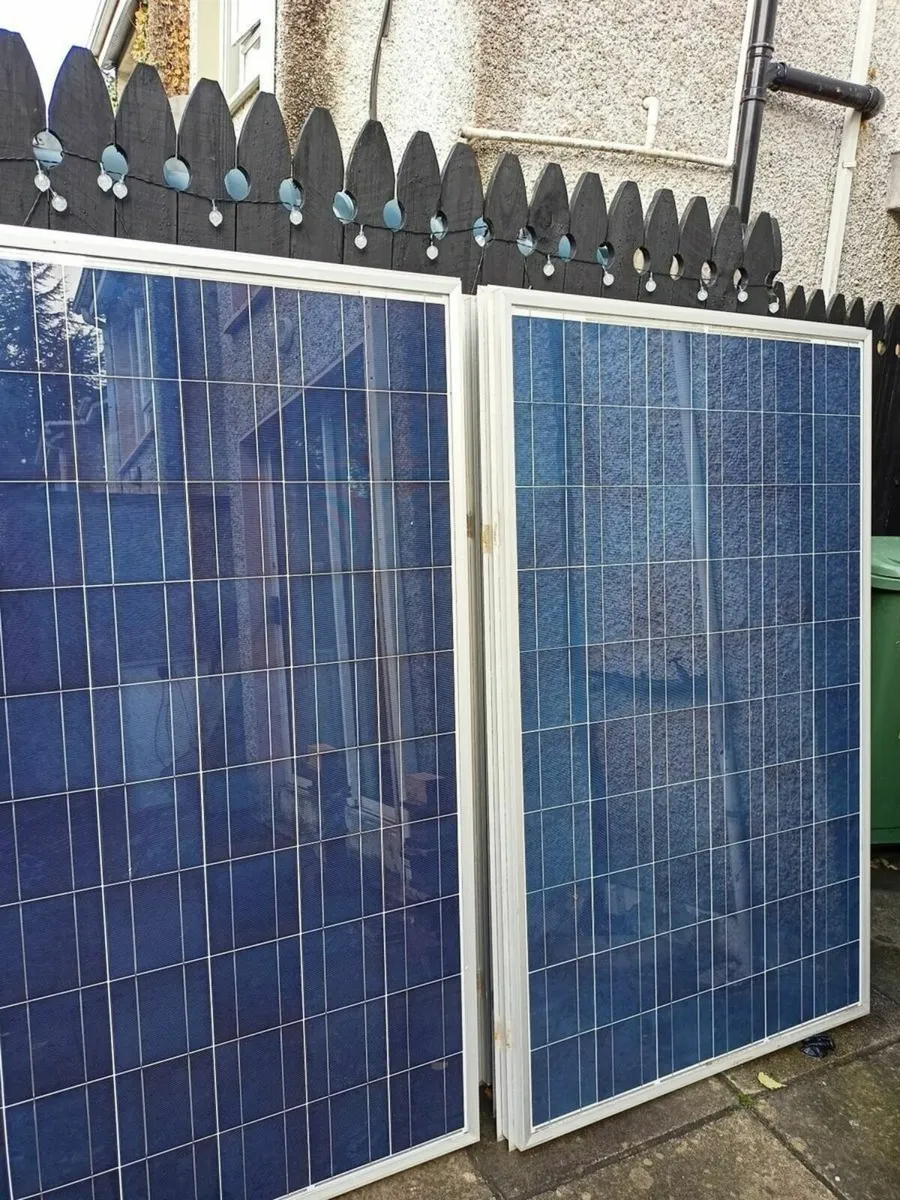 Solar panel kit for shed holiday home power outage - Image 3