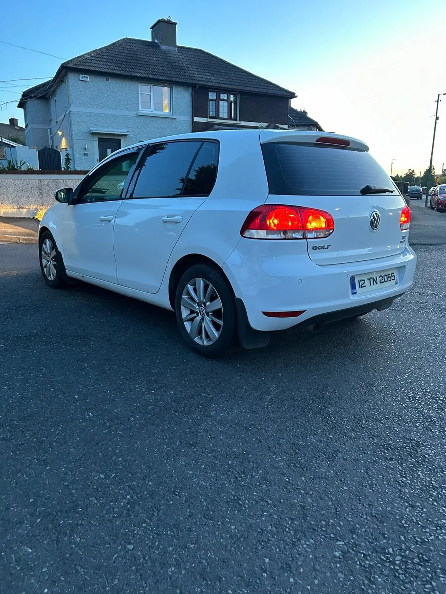 Volkswagen Golf 2012 - Image 3