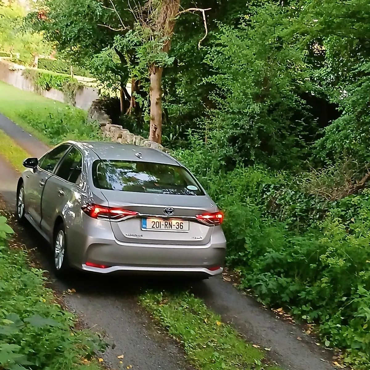 2020 Toyota Corolla Hybrid.Very low miles.As new. - Image 3
