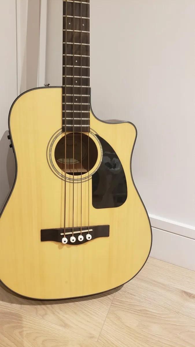 Fender CB-100CE NAT Semi Acoustic Bass Guitar - Image 3