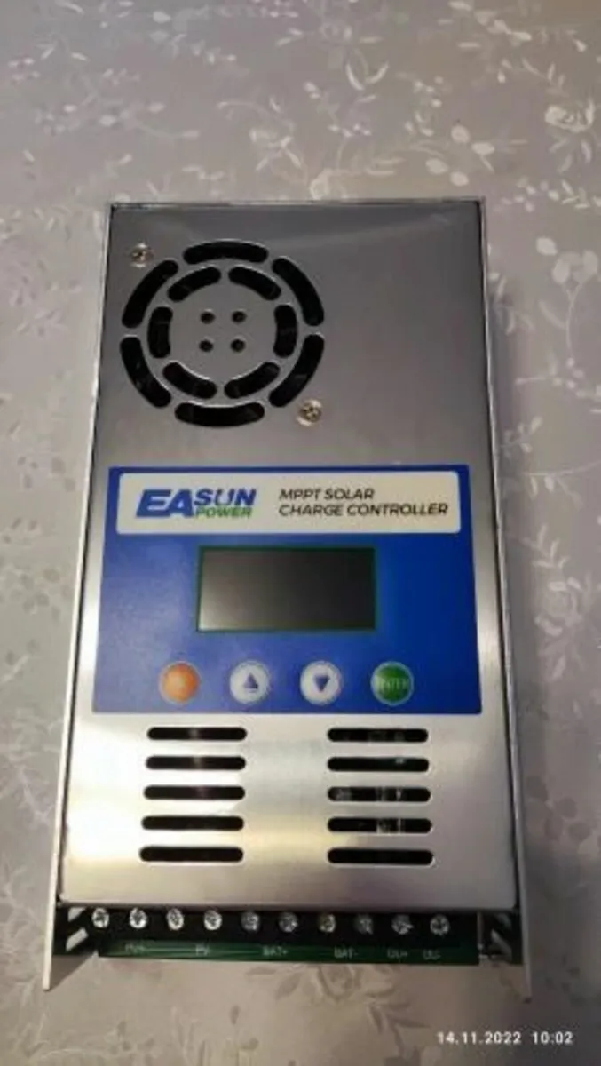 60A Controller for boat camper van home - Image 1