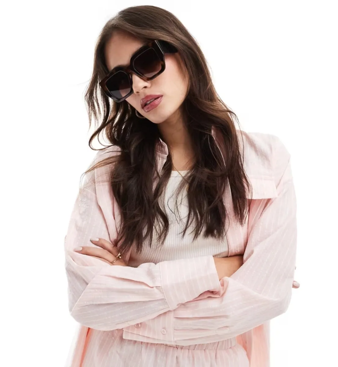 Oversized cat eye sunglasses in tortoiseshell - Image 3