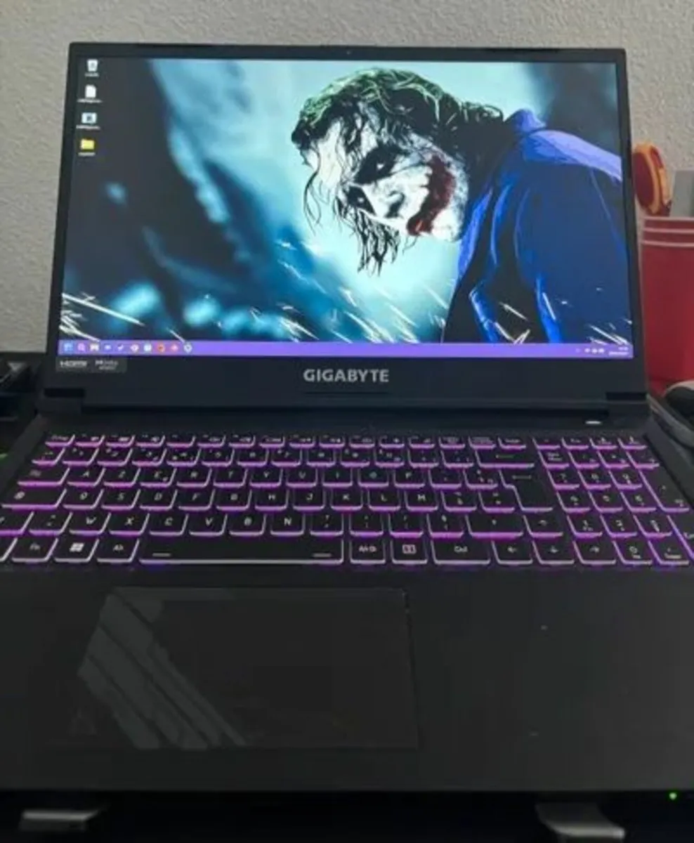 Laptop gigabyte 256 gb - Image 2