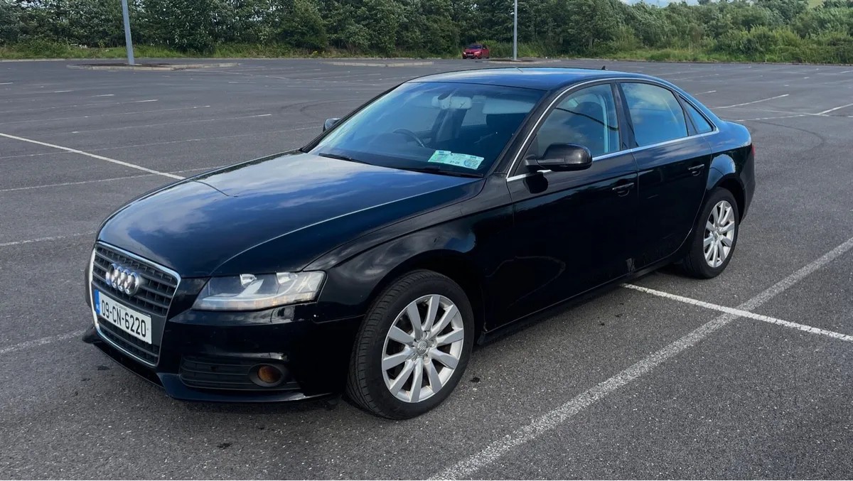 AUDI A4 - Image 2