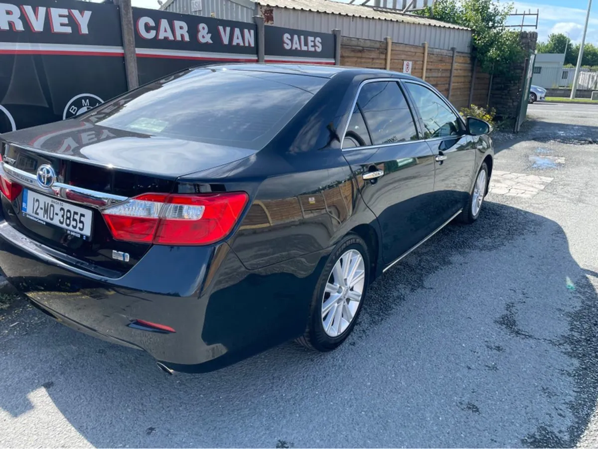Toyota Camry Avv50 4DR Auto - Image 4