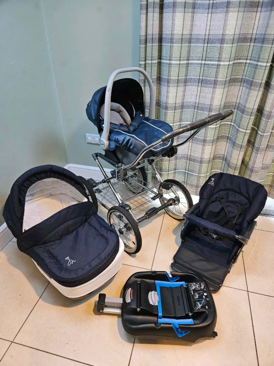 Pram/Buggy/ Car seat - Image 1