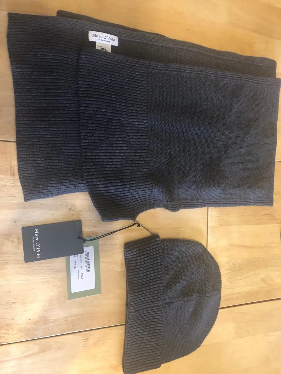 Mark O’Polo hat and scarf set - Image 1