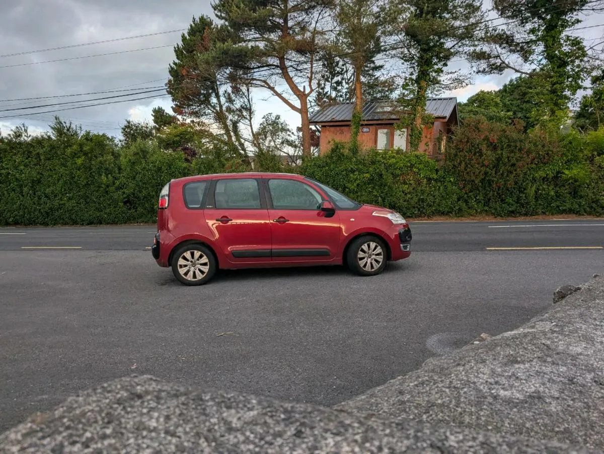 Citroen C3 Picasso 2011 - Image 1