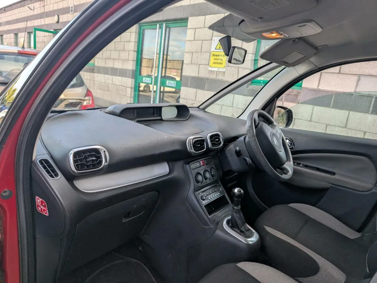 Citroen C3 Picasso 2011 - Image 4