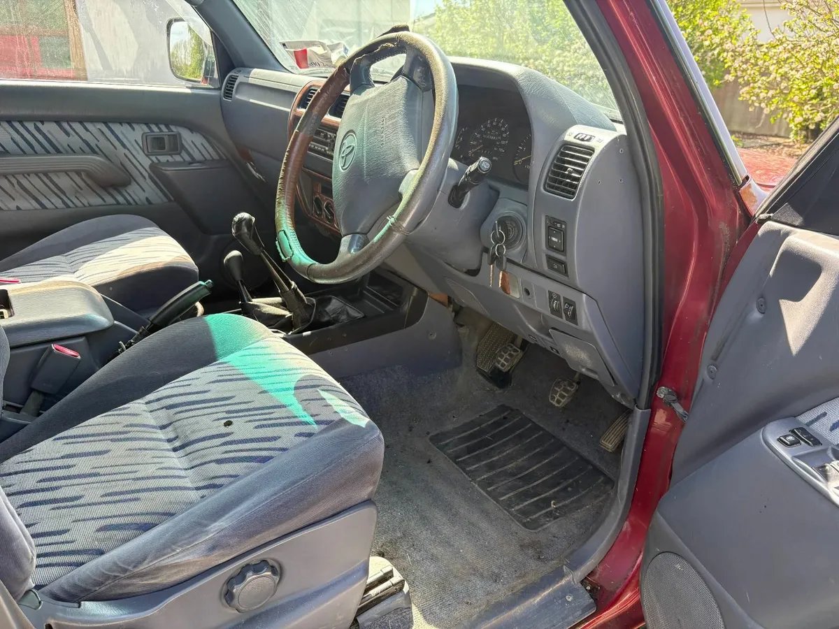 Toyota Land Cruiser 1999 - Image 4