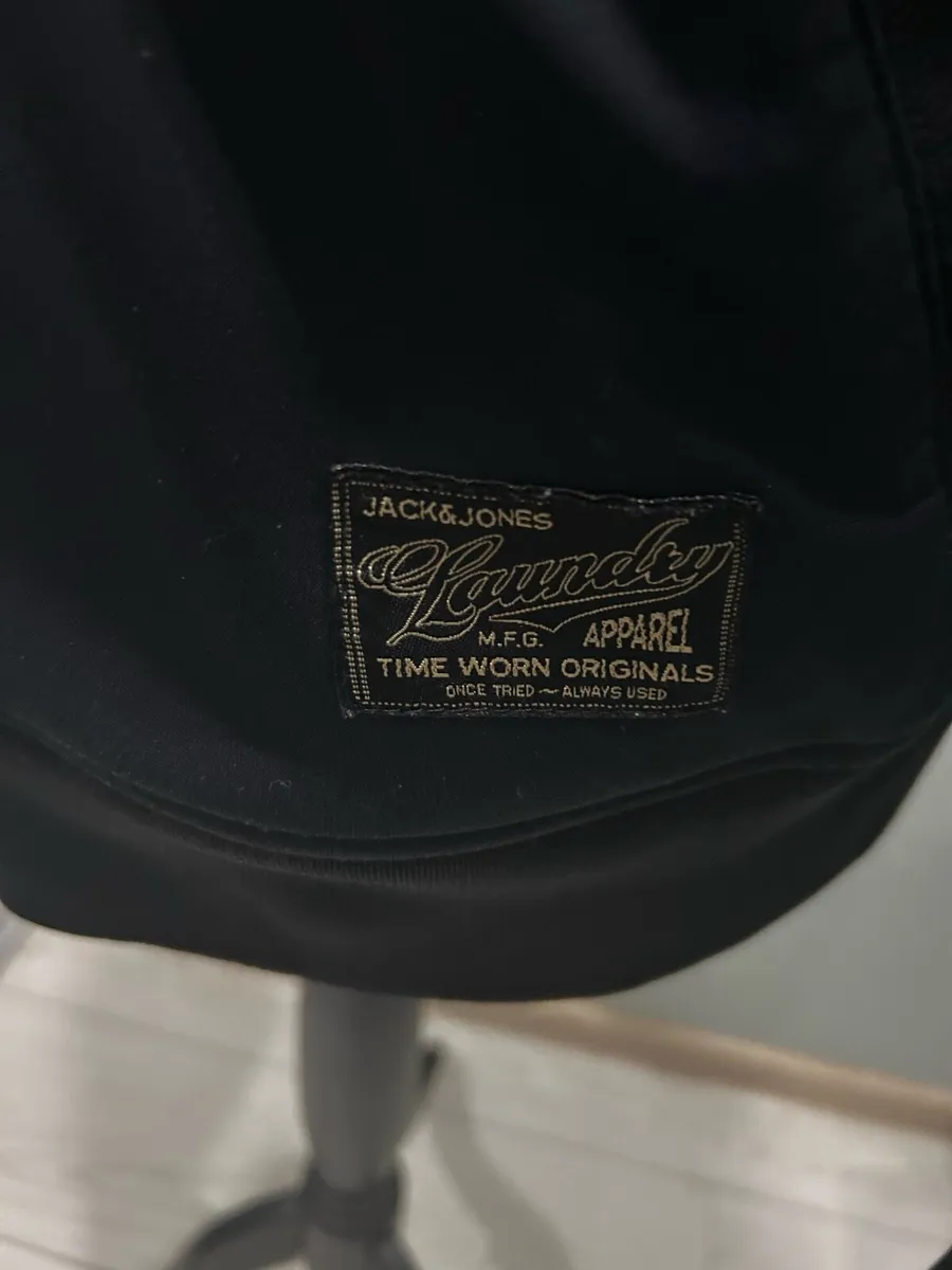 Premium Vintage Jack & Jons Hoodie - Image 3