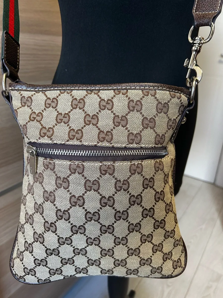 Designer Shoulder bag - Image 4