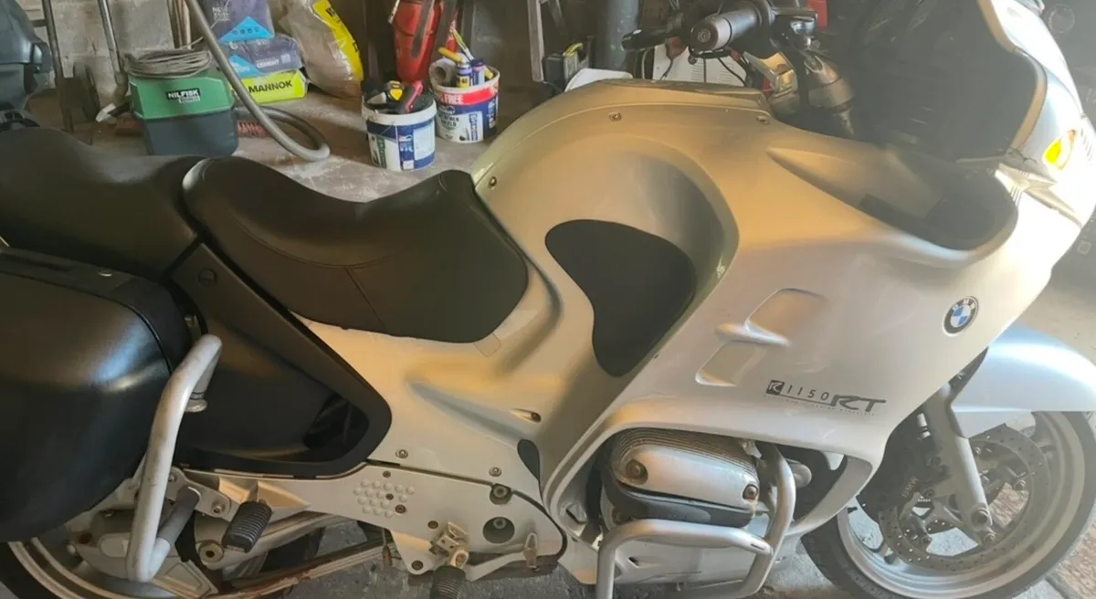 BMW R1150r - Image 2