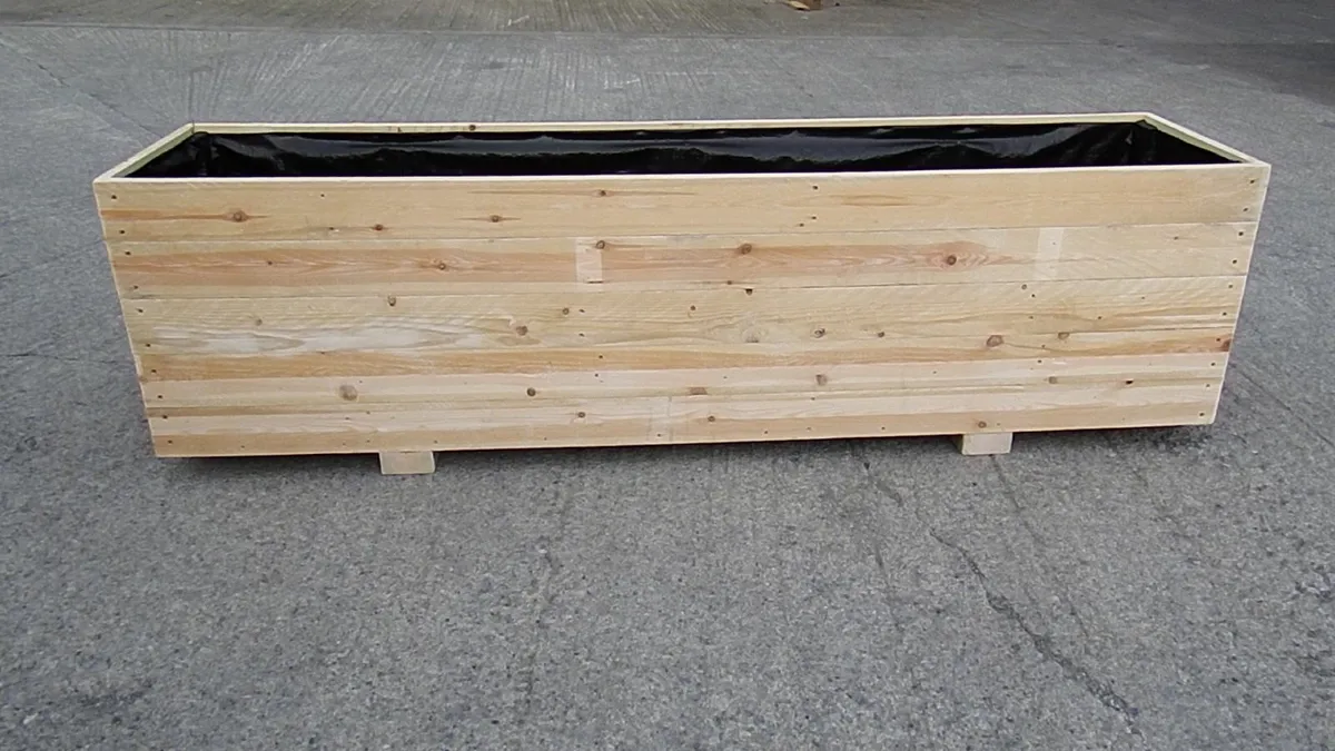 Custom Garden Planters - Image 2