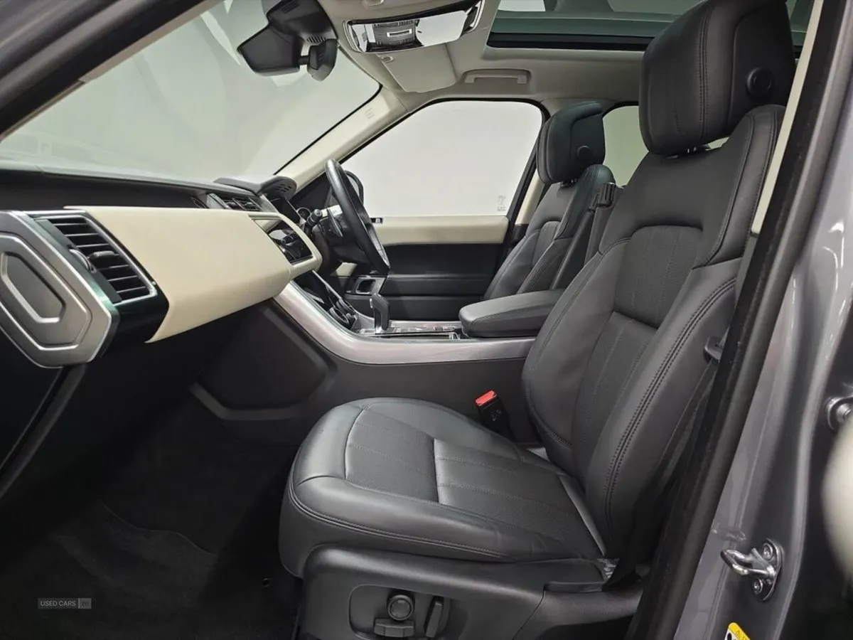 Land Rover Range Rover Sport 3.0 D300 HSE Silver - Image 3