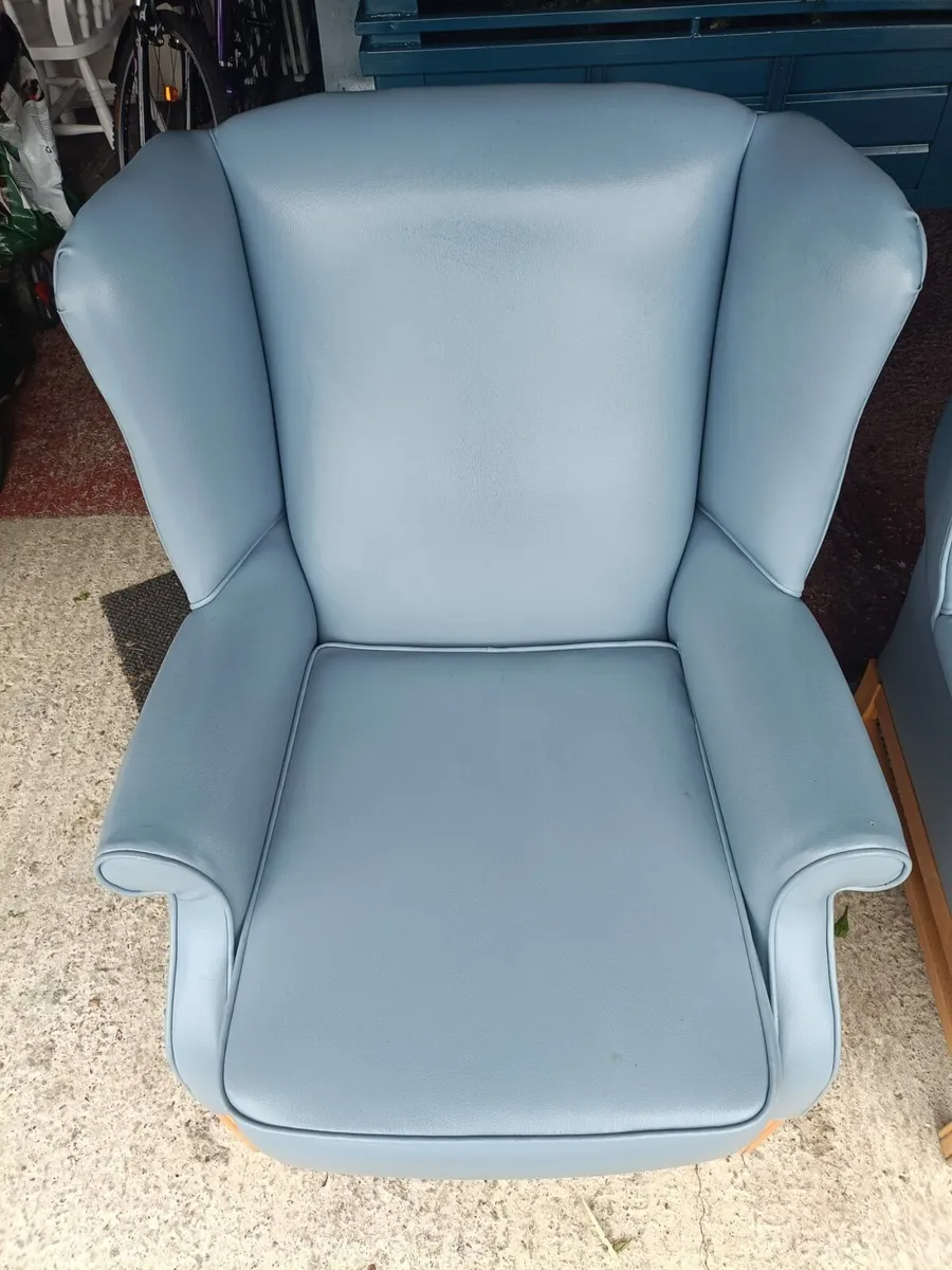 Armchairs - Image 1