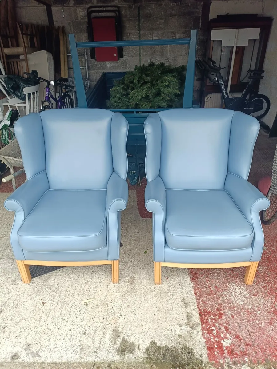Armchairs - Image 2