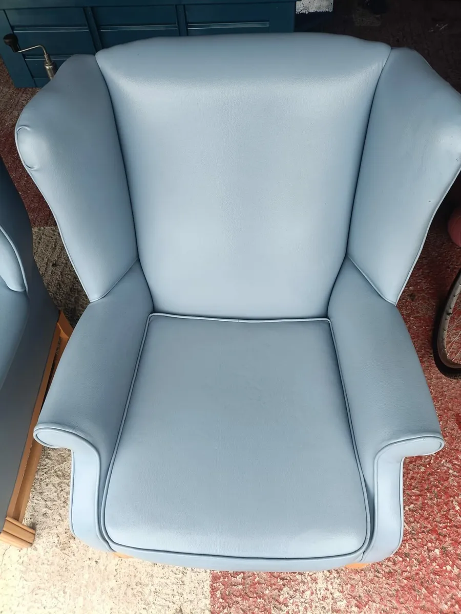 Armchairs - Image 3