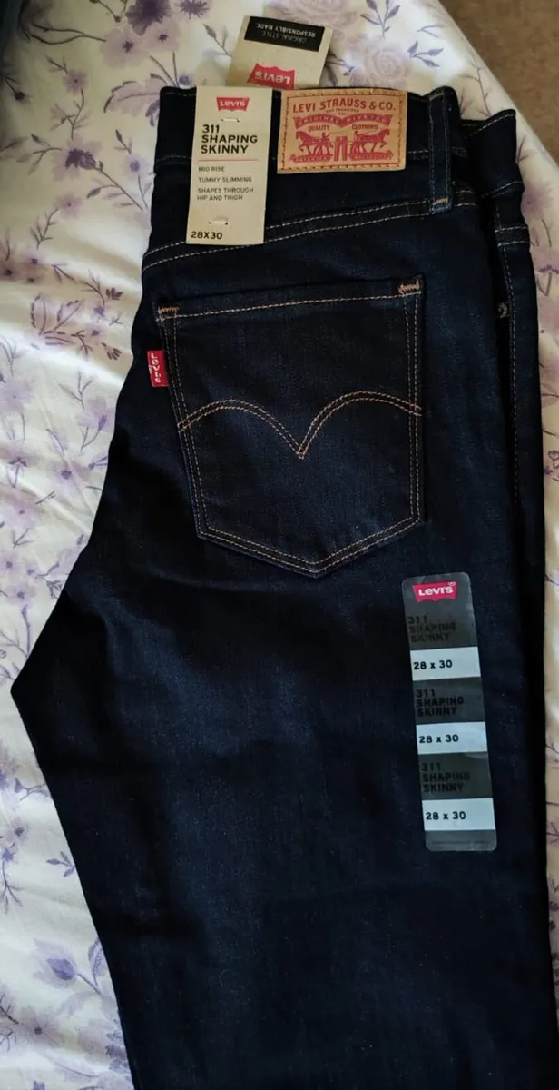 New Jeans - Image 2